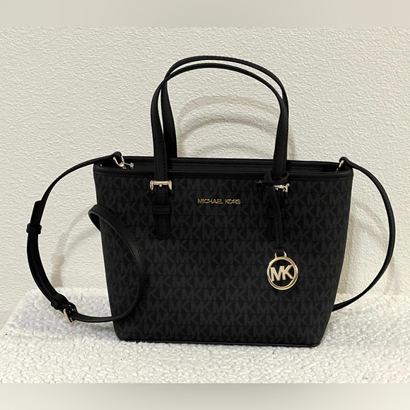 Michael Kors Jet Set Travel Bag - Picture 1 of 5